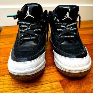 Air Jordan’s 6 Youth